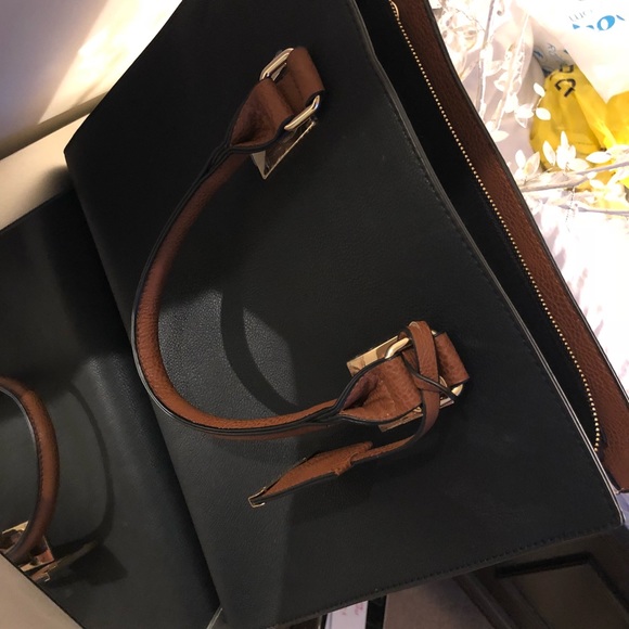 Call it Spring Handbag - Picture 3 of 7